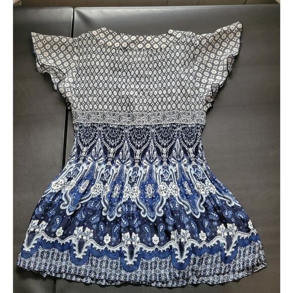 Dress barn medium blue/white short sleeve blouse - Picture 2 of 4